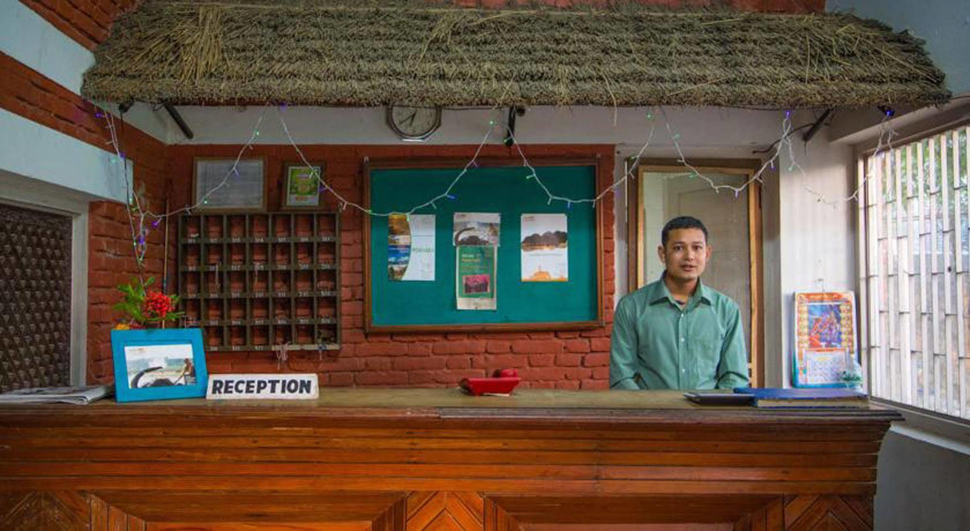 Chitwan Adventure Resort Sauraha Exterior foto